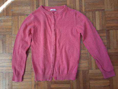 Dievčenský sveter na gombíky, 134