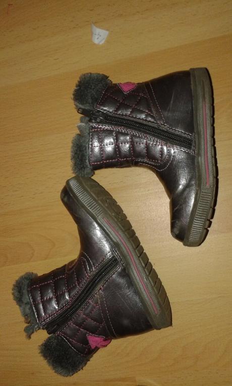 Čižmičky, bubble gummers,24