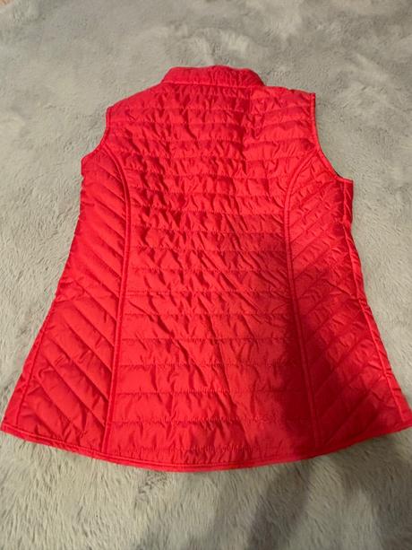 Tenká vesta, decathlon,140