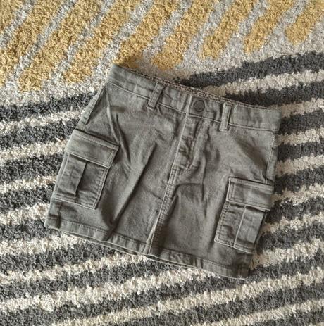 Menčestrová sukňa, h&m,122