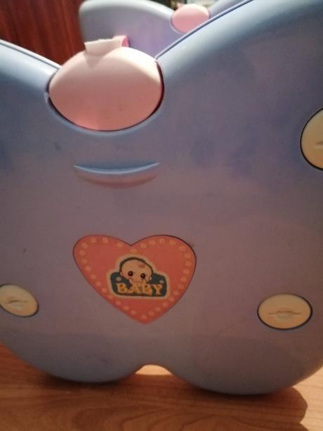 Postieľka pre bábiky, 