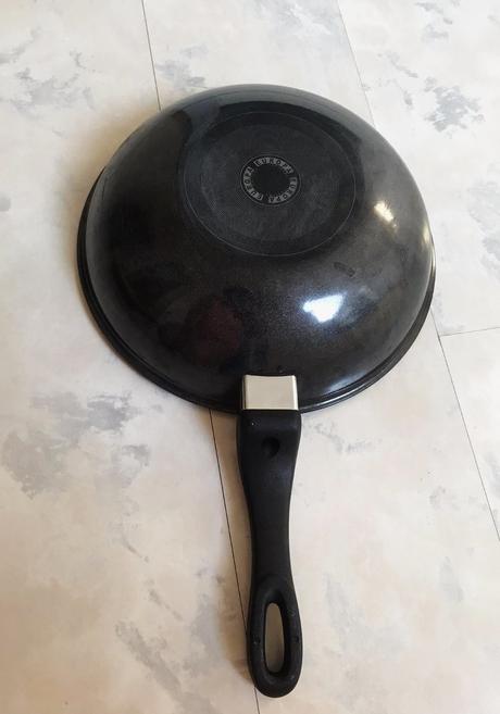 Veľká wok panvica,