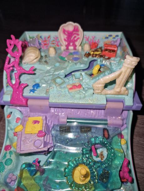 Polly pocket,