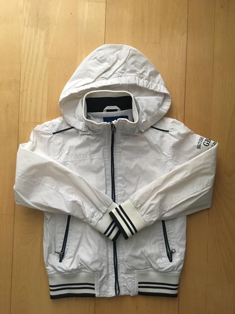 Biela sustakova bundicka na 4-5 rokov, ovs,110