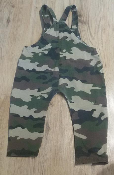 Maskáčové nohavice na traky, 80