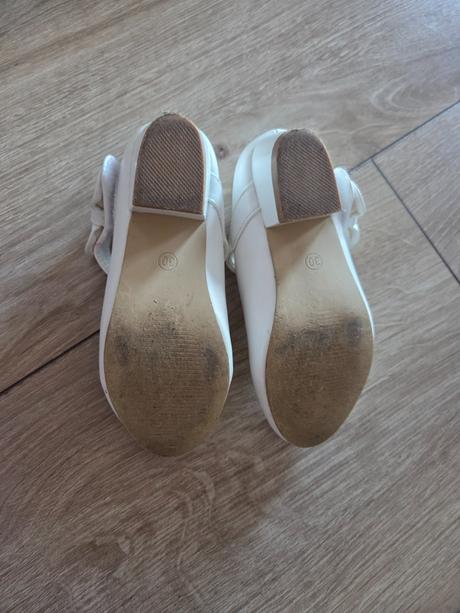 Topanky darujem, 30