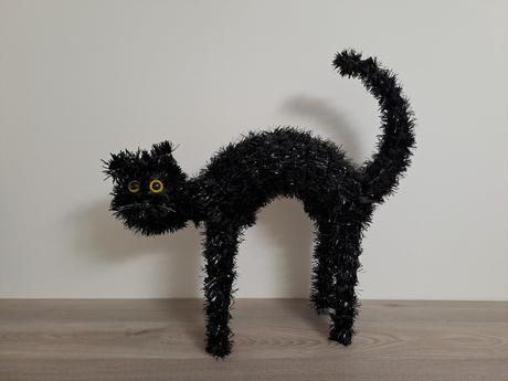 Halloween mačka, 