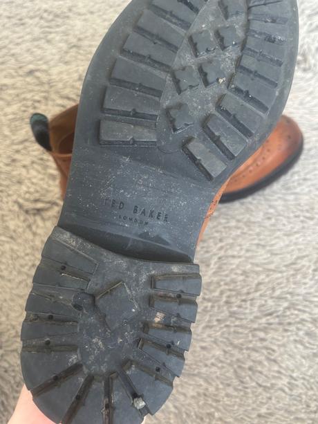 Ted barker v.42, ted baker,42