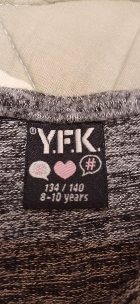 Svetrík mäkkučký, 134