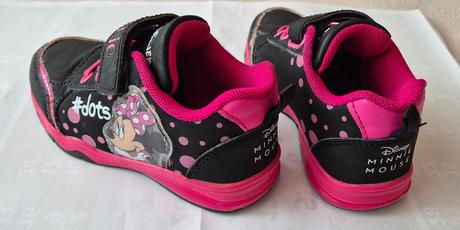 Dievčenské svietiace topánky, 27