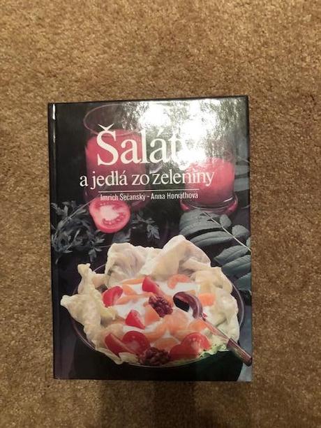 Upratovanie v knižnici - 1x čítané knihy,