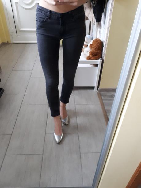 Dievčenské tmavé rifle, next,110