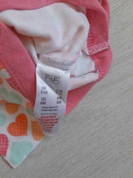 Body s dlhým rukávom, 62