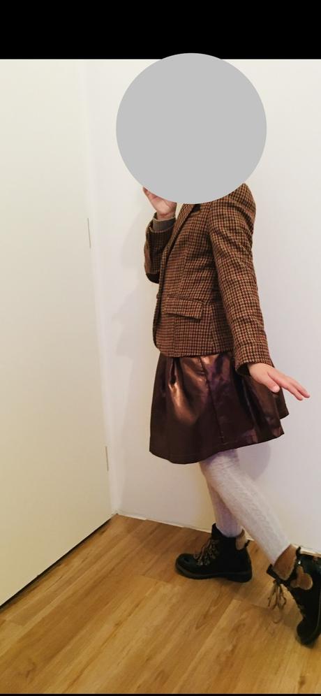 Dievčenská sukňa, 140