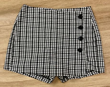 Kraťasosukňa bershka v. 40, bershka,40