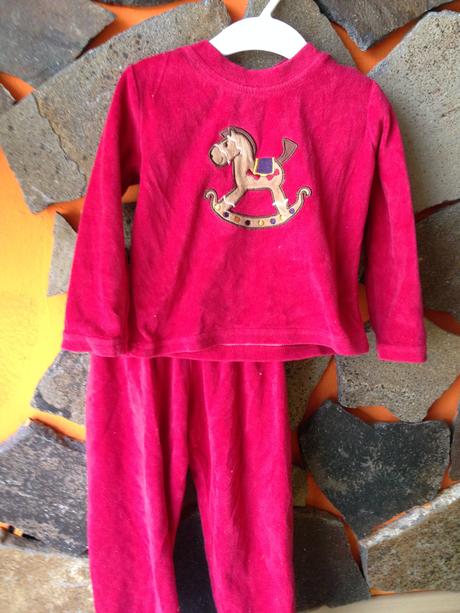 Teplučké pyžamko, lupilu,86