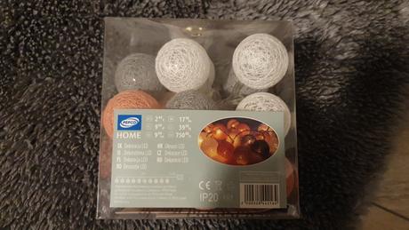 Led dekoracia - svietiace gulicky, 