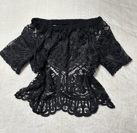 Čierna blúzka s odhalenými plecami s topom liu jo, liu jo,l / m