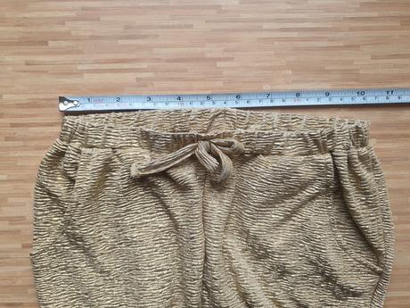 Lezerne gatuse, h&m,104