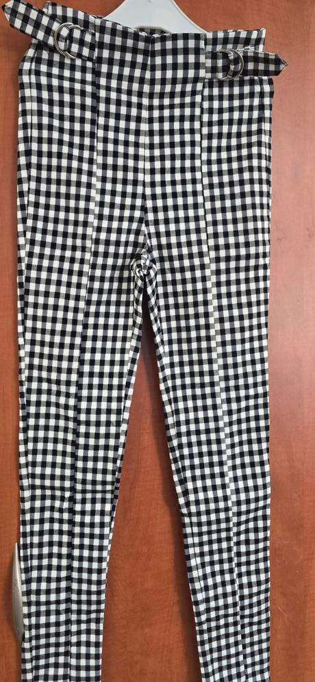 Pepita nohavice, bershka,xs