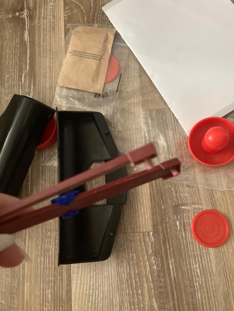 Playtive mini air hockey, 