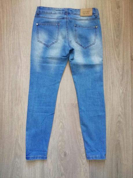 Rifle so zipsami, amisu,s