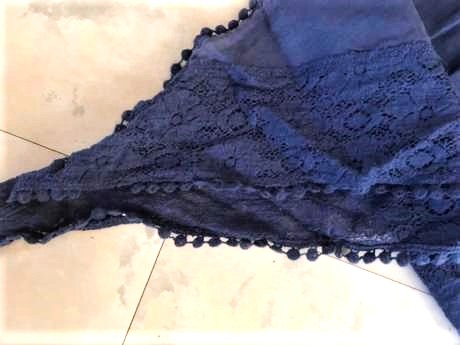 Bavlnená šatka s krajkou, 