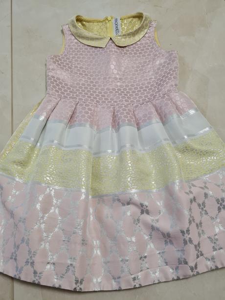 Slávnostné saty, 116