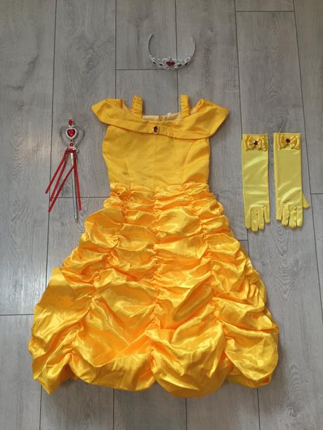 Dievčensky kostym bella 9-10 rokov, 