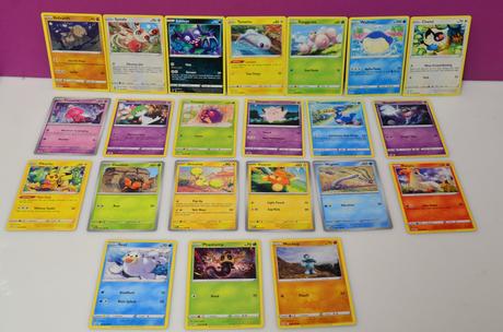 Pokémon karty viac foto, 