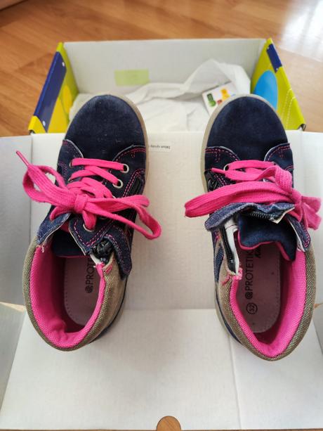 Dievčenské topánky, protetika,32