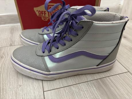Vyššie vans, vans,35