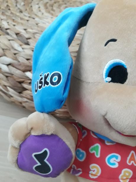 Hovoriaci psik od fisher price,
