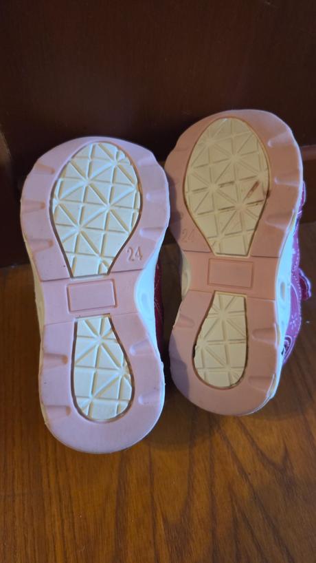 Predam sandalky 24, cupcake,24