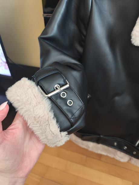 Koženkova bunda, sinsay,s