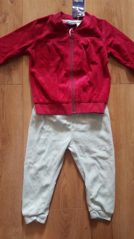 Zamatová súprava 6-12mes, lupilu,74