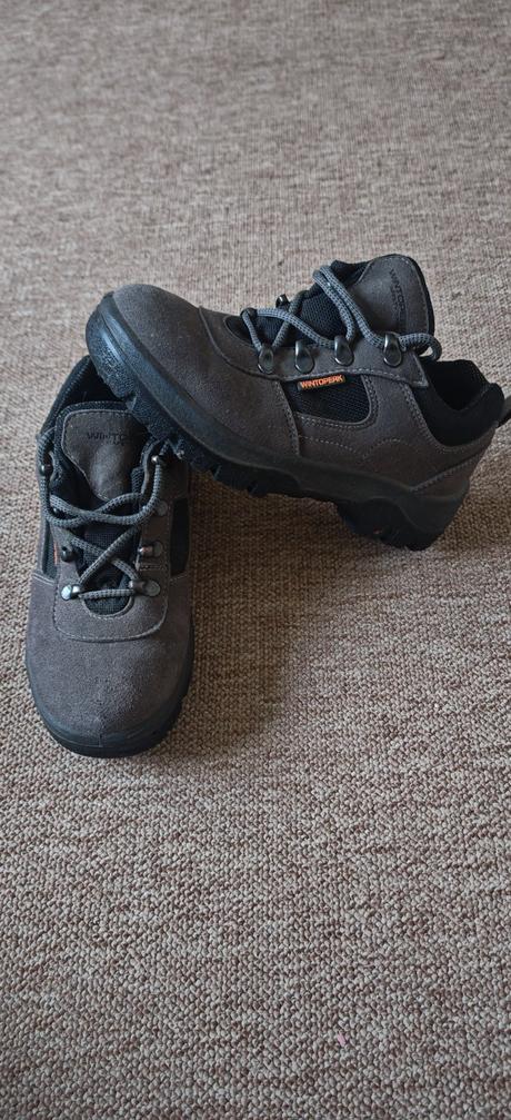 Tenisky trekingové, 36