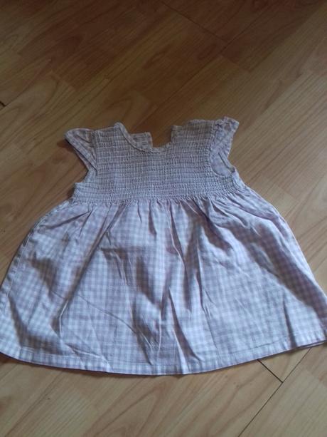 Ruzove satocky, cherokee,68