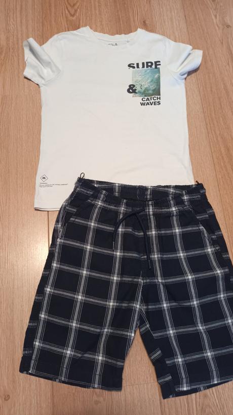 Set kraťasy tričko, c&a,122