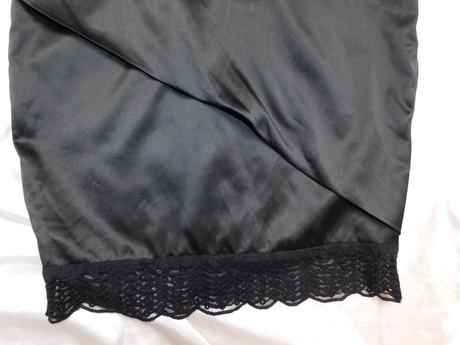 Satenove saty na slavnost, amisu,36