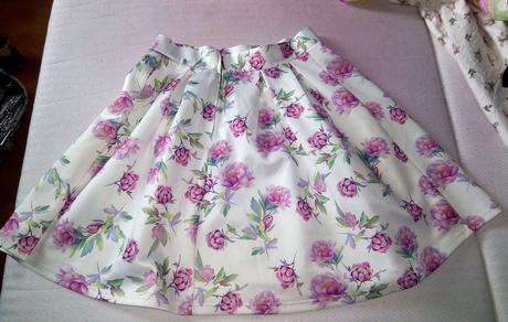 Kvetová sukňa, gate,xl
