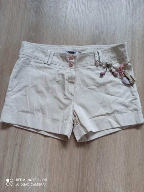 Béžové kraťasy veľ.38, 38
