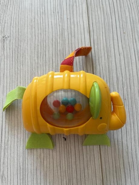 Fisher price slonikovia pre najmensich, 