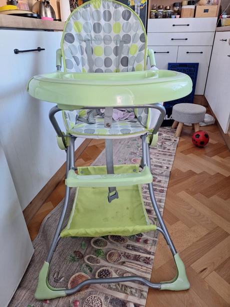 Jedálenská detská stolička, 