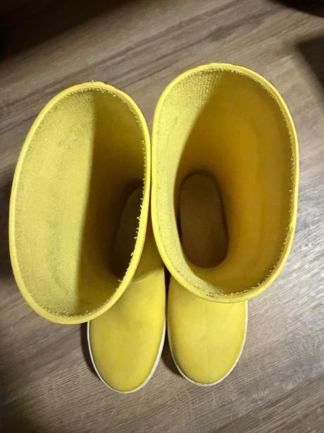 Žlté gumaky zara, zara,22