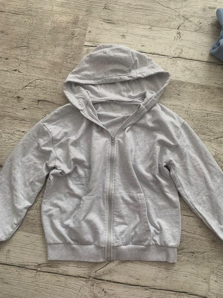 Mikina 146, sinsay,146