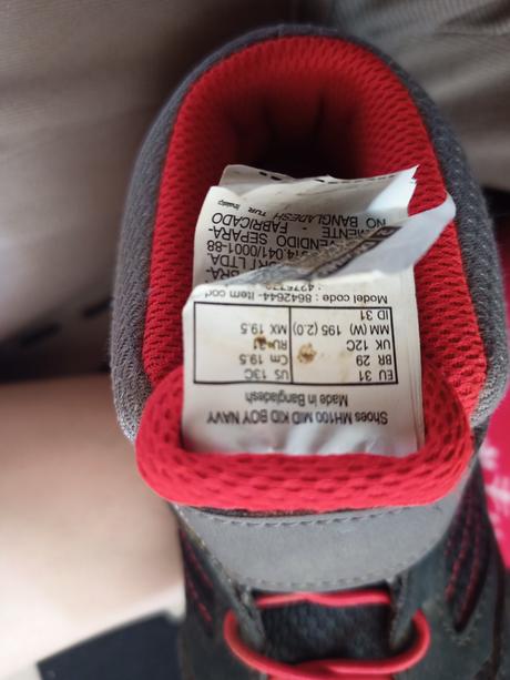 Turistické topánky, 31