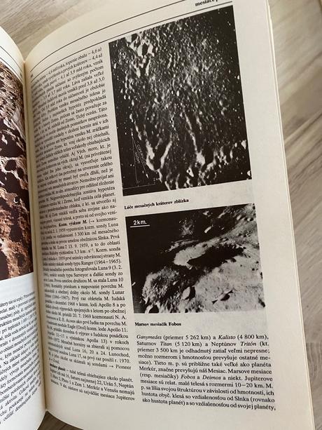 Veľká stará retro encyklopédia astronómie 1987,