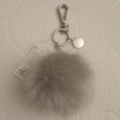 Prívesok na kľúče h&m - pompom, h&m
