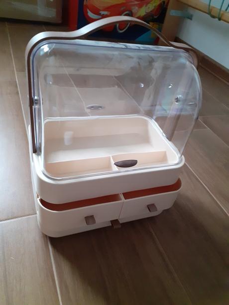 Kozmetický box, 